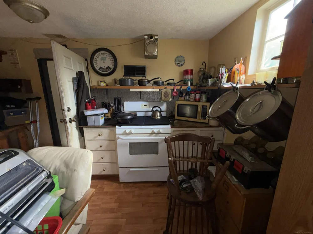 707 W 1ST STREET Gladwin Township, MI 48624