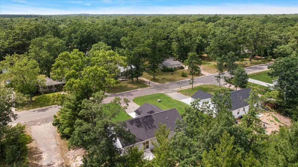 6108 Automobile Road Dalton Township, MI 49457