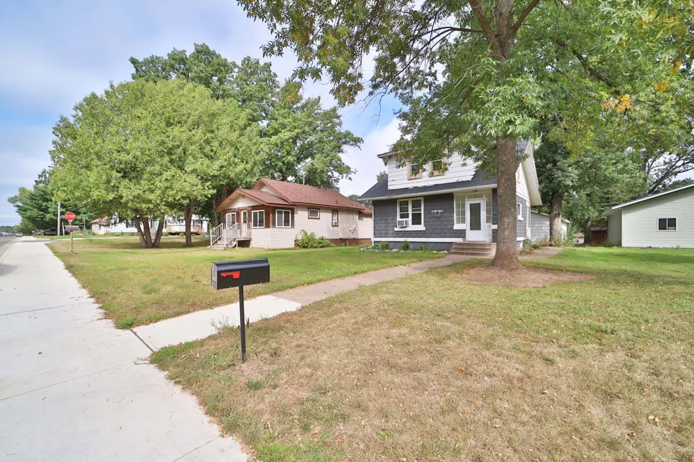 415 1st Street SW Crosby, MN 56441