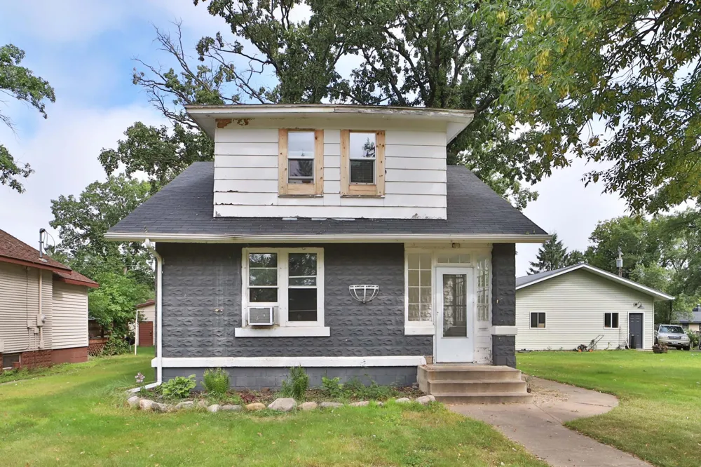 415 1st Street SW Crosby, MN 56441