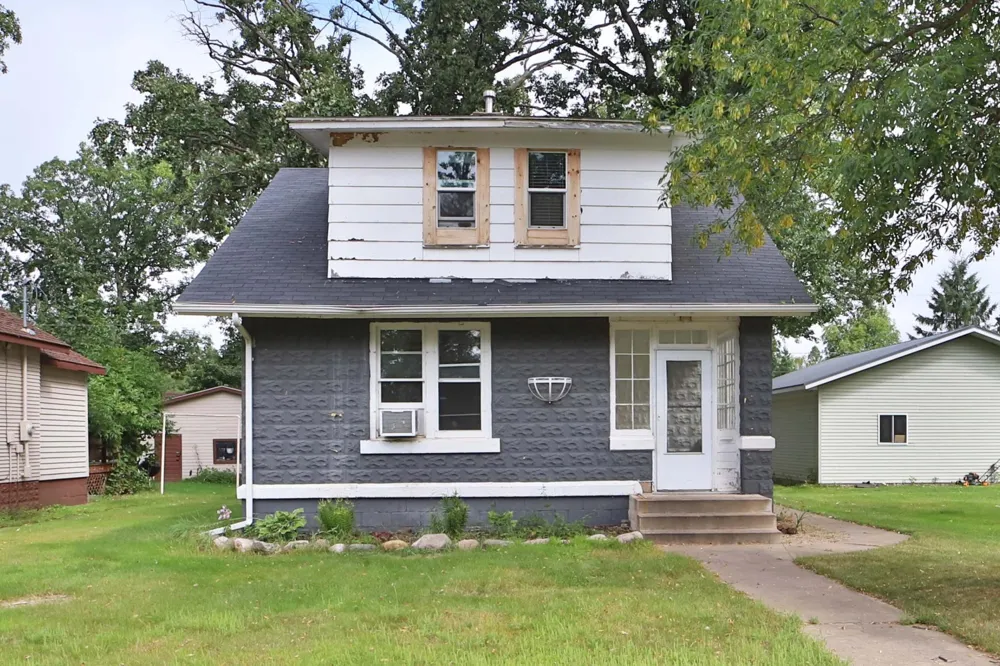 415 1st Street SW Crosby, MN 56441