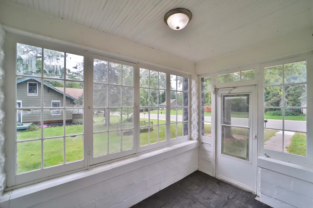415 1st Street SW Crosby, MN 56441