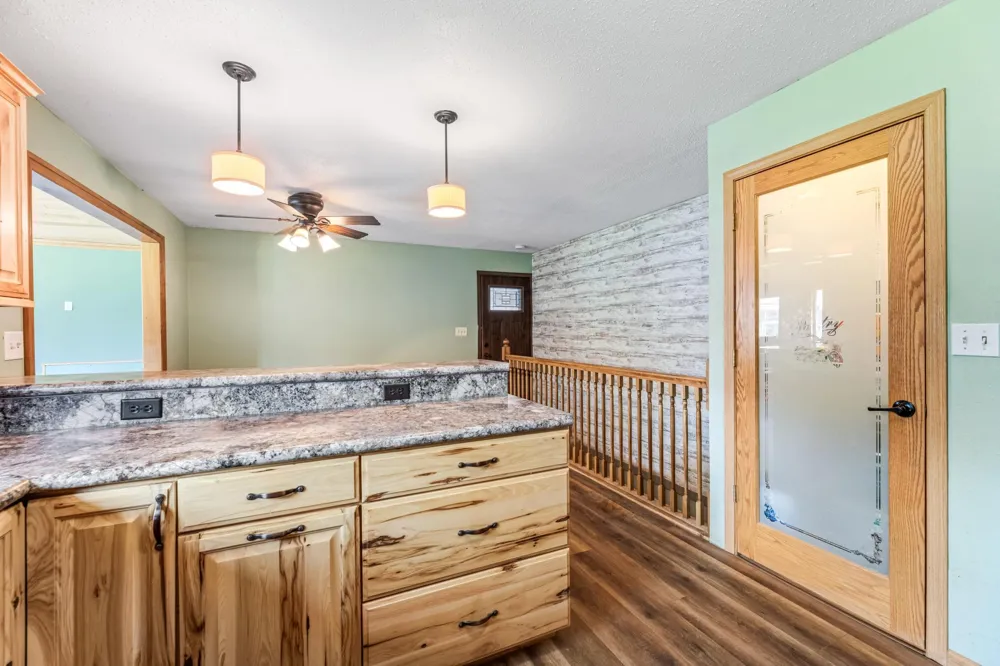 1497 Claudia Avenue La Crescent, MN 55947