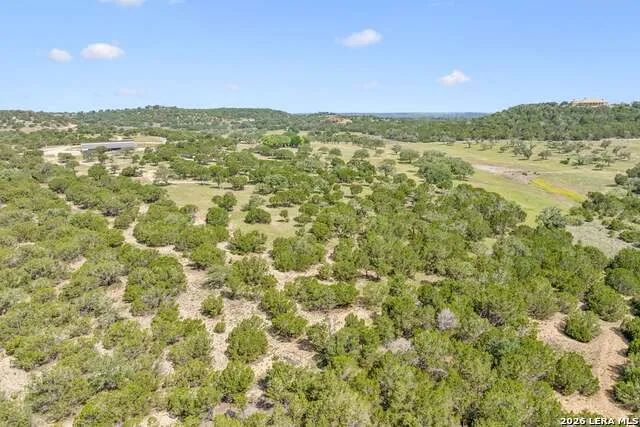 415 HIDDEN HILLS RANCH RD Camp Verde, TX 78010
