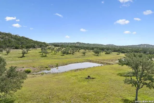 415 HIDDEN HILLS RANCH RD Camp Verde, TX 78010