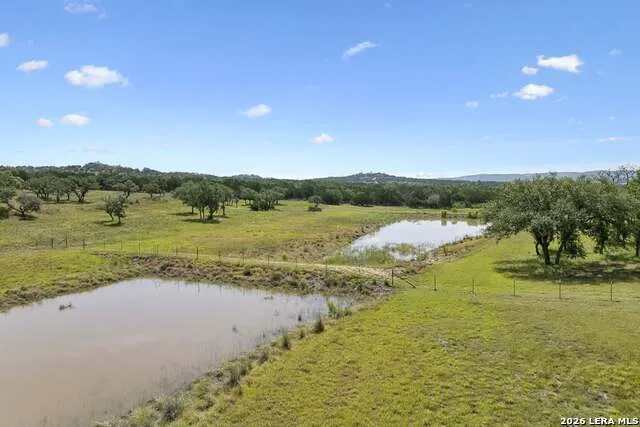 415 HIDDEN HILLS RANCH RD Camp Verde, TX 78010