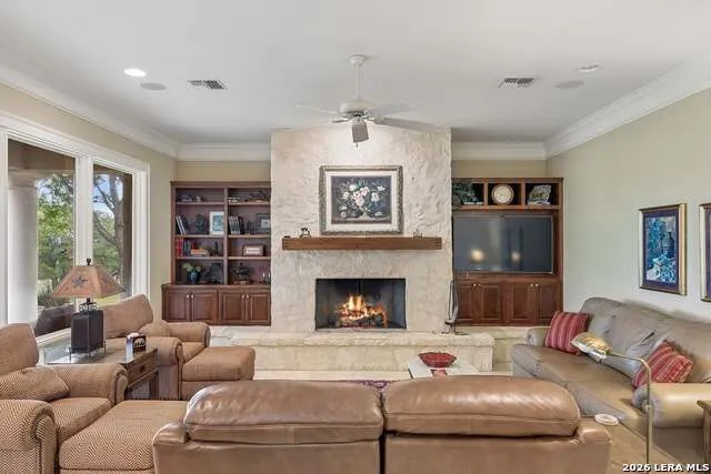 415 HIDDEN HILLS RANCH RD Camp Verde, TX 78010