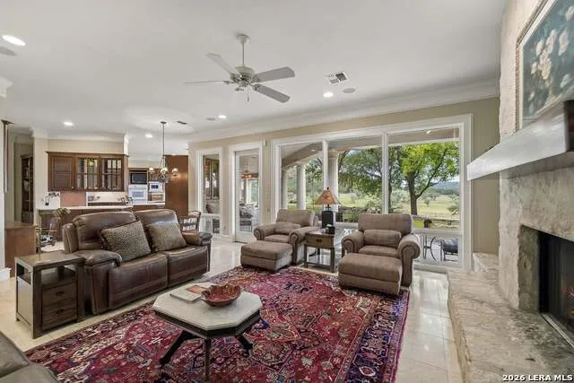 415 HIDDEN HILLS RANCH RD Camp Verde, TX 78010