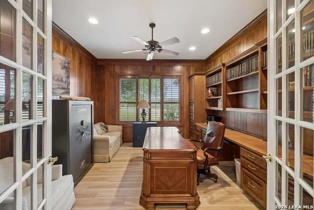 415 HIDDEN HILLS RANCH RD Camp Verde, TX 78010