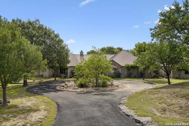 415 HIDDEN HILLS RANCH RD Camp Verde, TX 78010