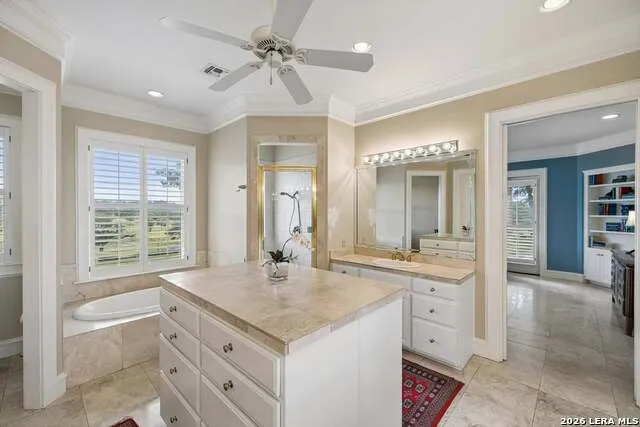 415 HIDDEN HILLS RANCH RD Camp Verde, TX 78010
