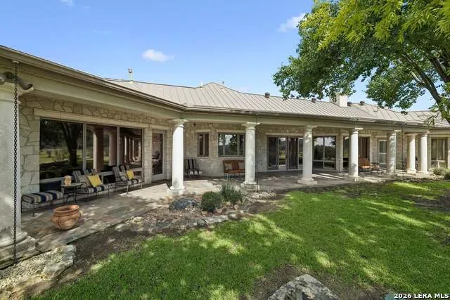415 HIDDEN HILLS RANCH RD Camp Verde, TX 78010