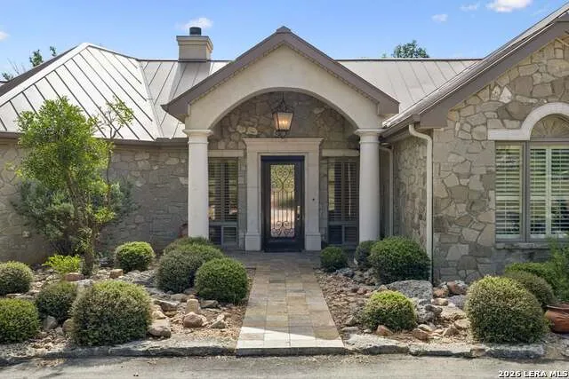 415 HIDDEN HILLS RANCH RD Camp Verde, TX 78010