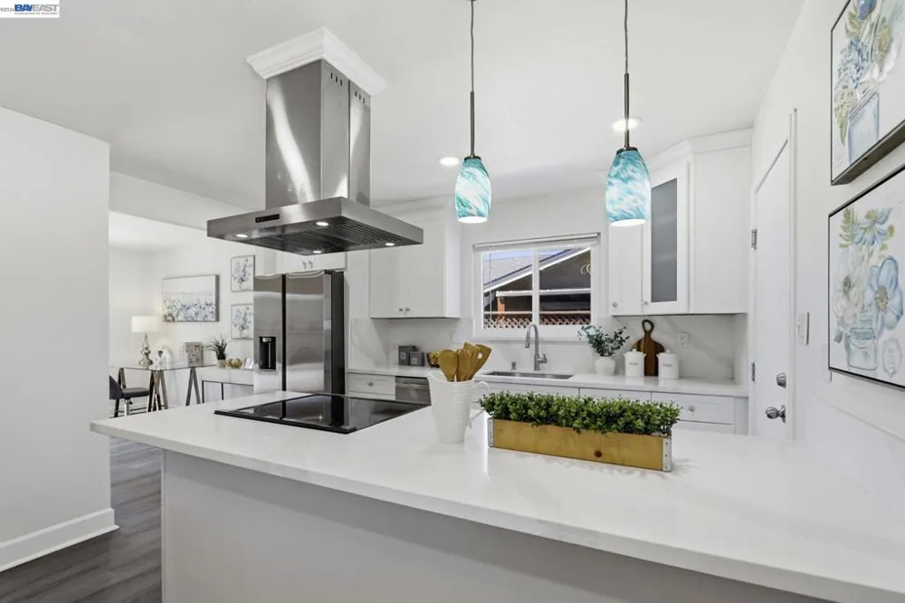 3074 Capewood LN San Jose, CA 95132
