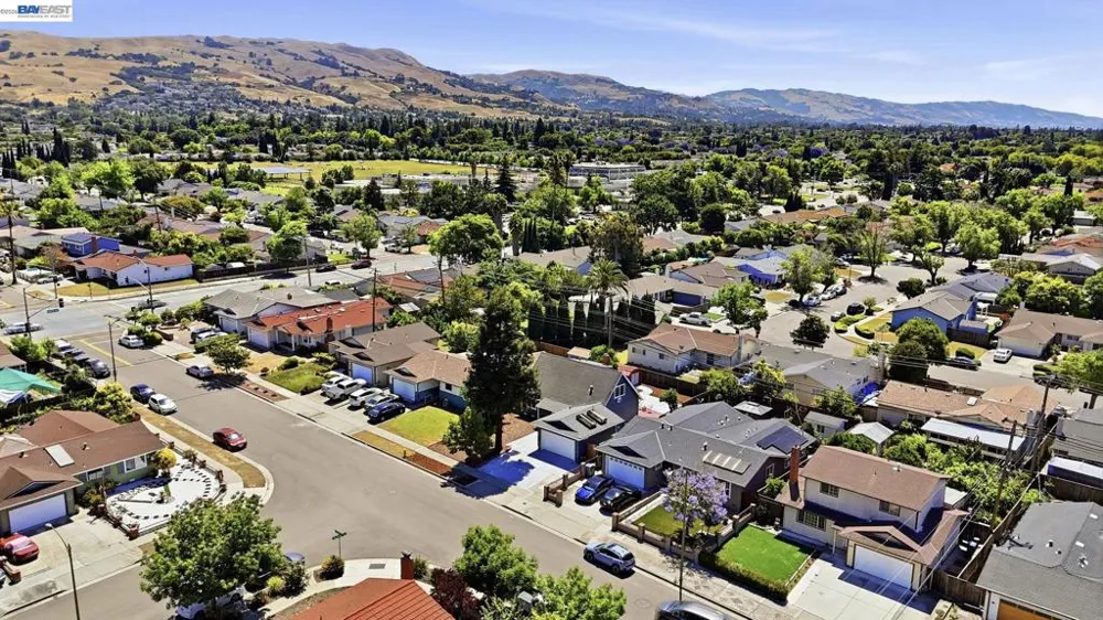 3074 Capewood LN San Jose, CA 95132