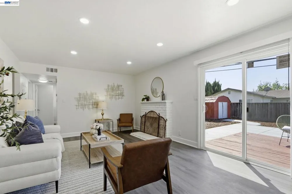 3074 Capewood LN San Jose, CA 95132