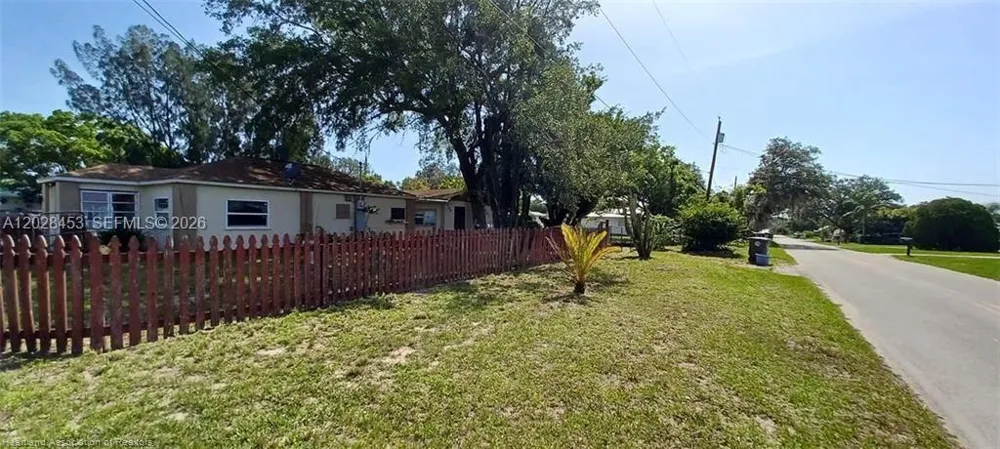 509 S Florida Ave Avon Park, FL 33825
