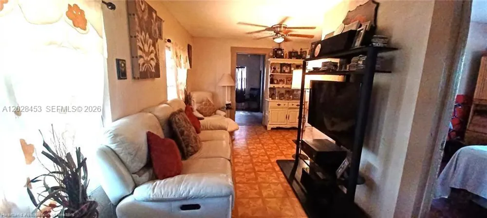 509 S Florida Ave Avon Park, FL 33825