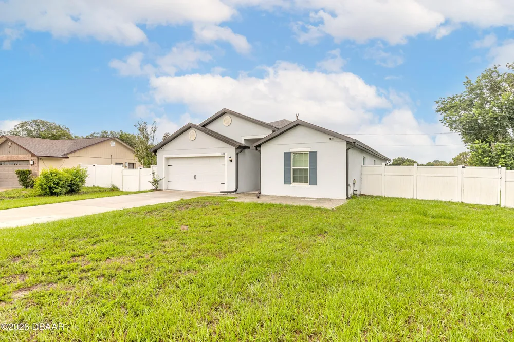 1009 Rosetta Drive Deltona, FL 32725