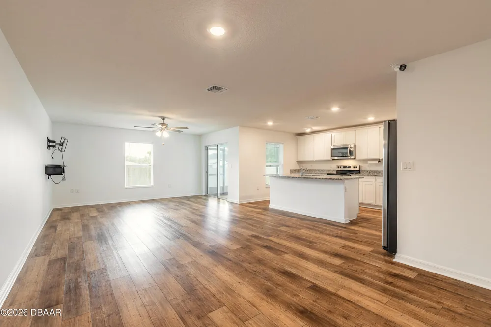 1009 Rosetta Drive Deltona, FL 32725