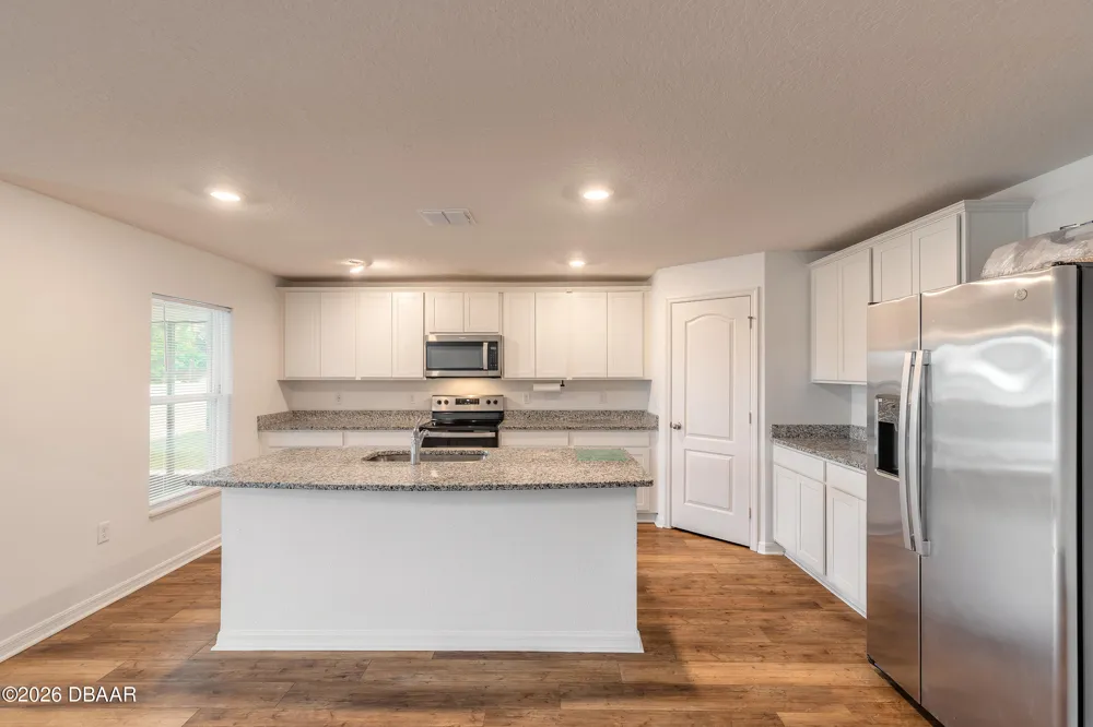 1009 Rosetta Drive Deltona, FL 32725