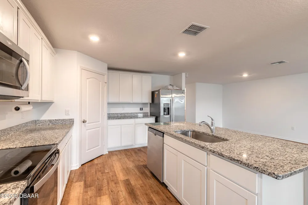 1009 Rosetta Drive Deltona, FL 32725