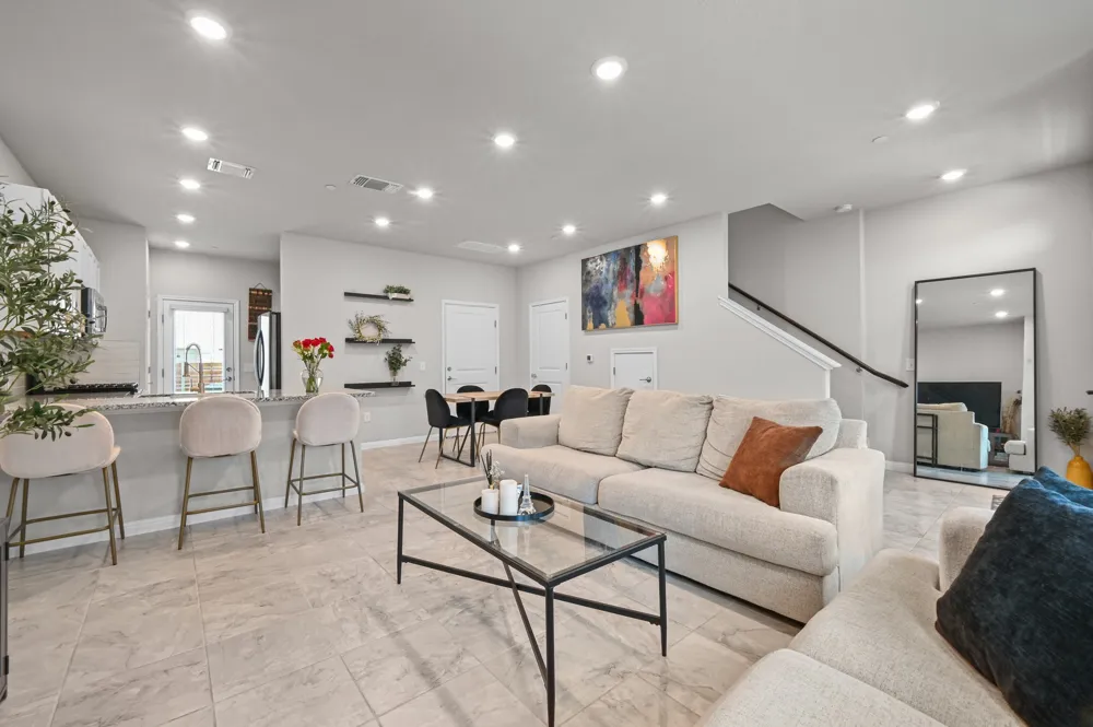 9015 Cattle Baron Path #1602 Austin, TX 78747