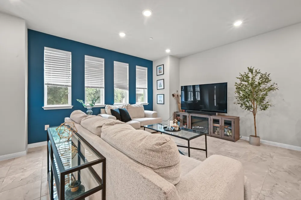9015 Cattle Baron Path #1602 Austin, TX 78747
