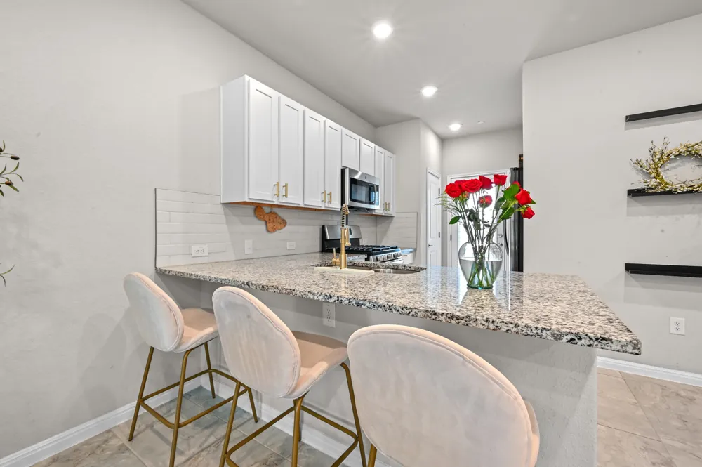 9015 Cattle Baron Path #1602 Austin, TX 78747