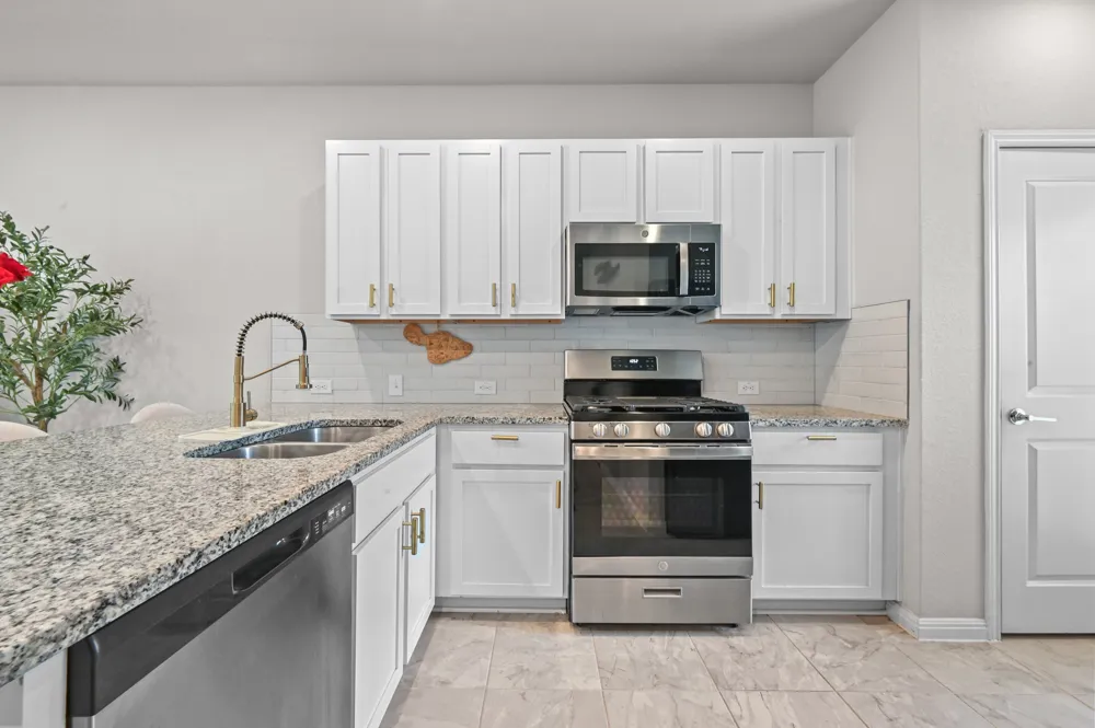 9015 Cattle Baron Path #1602 Austin, TX 78747