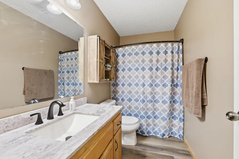 961 Ivy Hills Road Belle Plaine, MN 56011