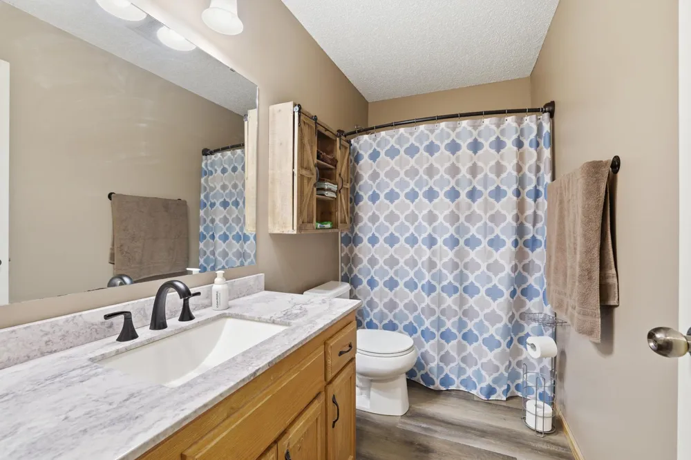 961 Ivy Hills Road Belle Plaine, MN 56011