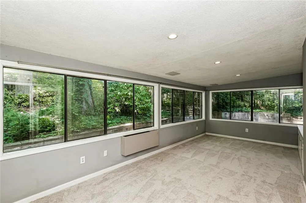 106 Pat Mell Drive Peachtree City, GA 30269
