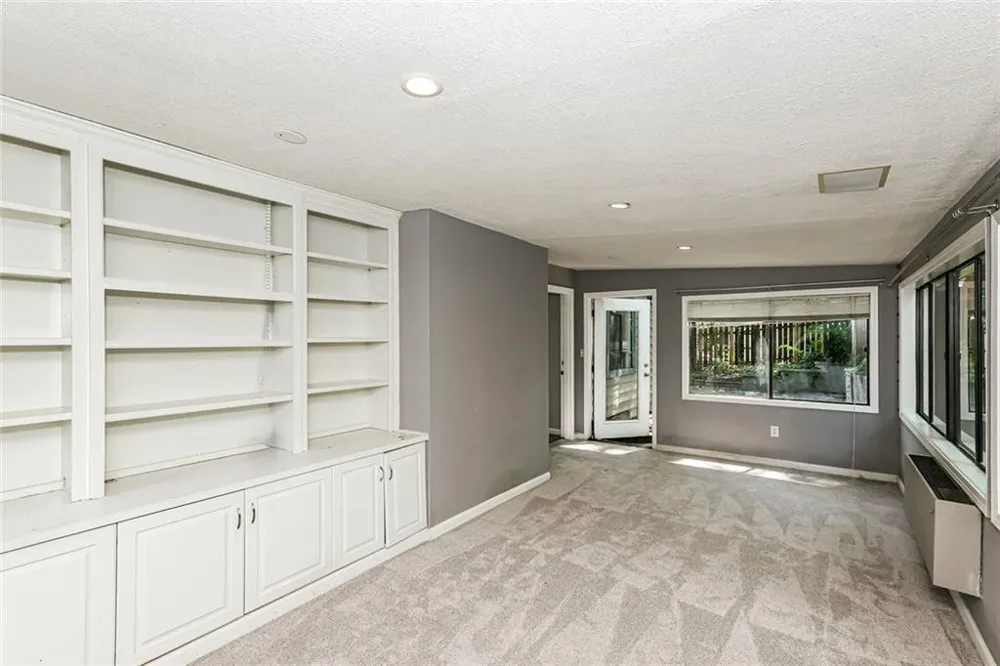 106 Pat Mell Drive Peachtree City, GA 30269