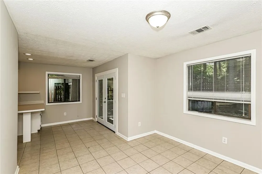 106 Pat Mell Drive Peachtree City, GA 30269