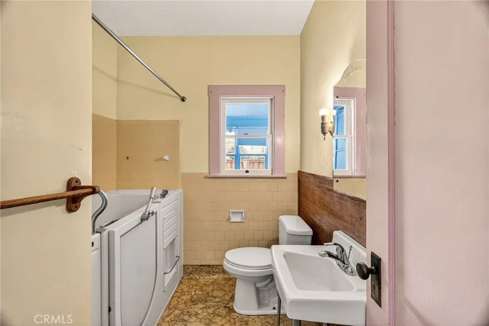 222 Lassen Street Willows, CA 95988