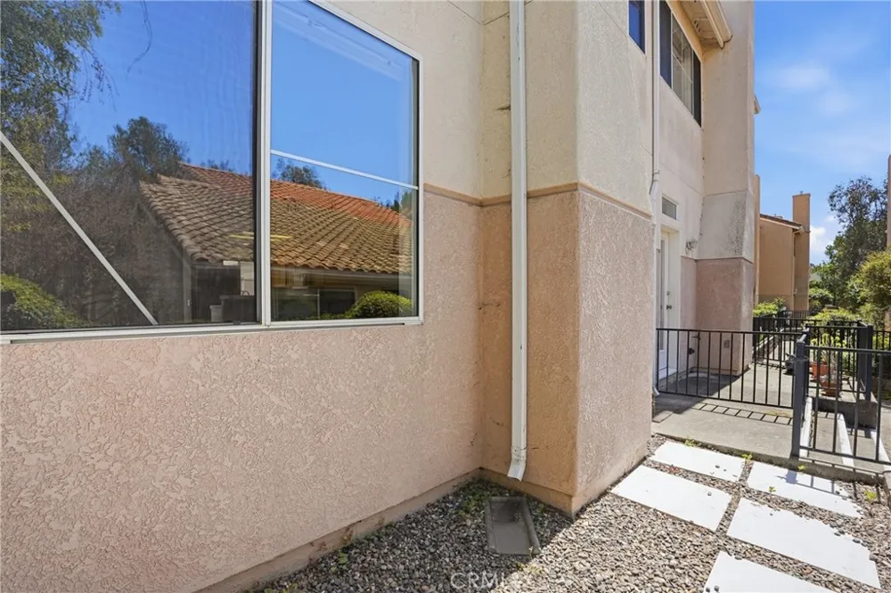 1224 Manzanita San Luis Obispo, CA 93401