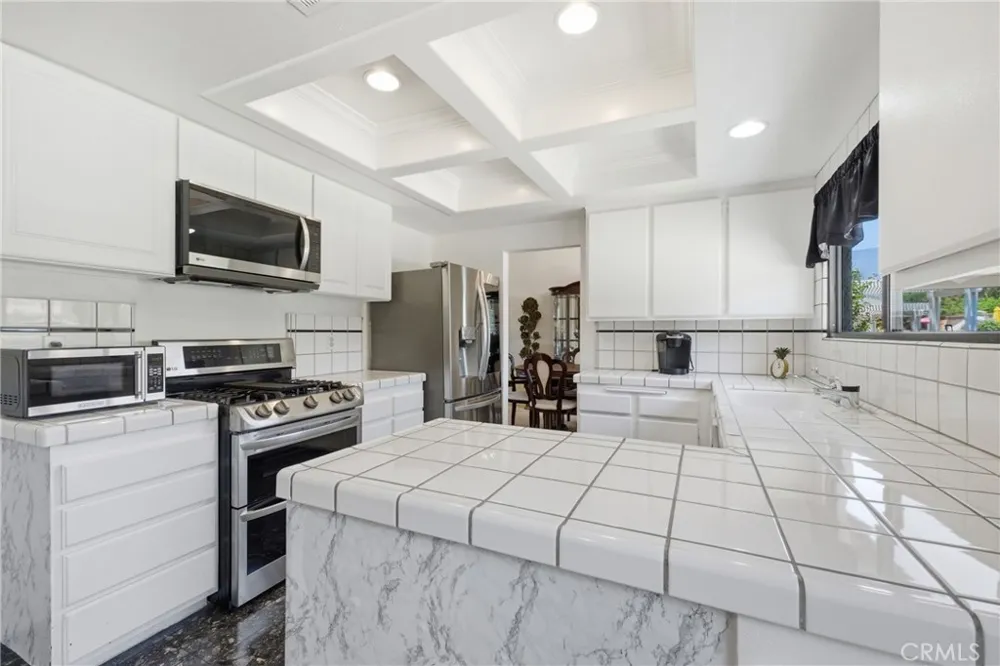 7055 Mango Street Rancho Cucamonga, CA 91701