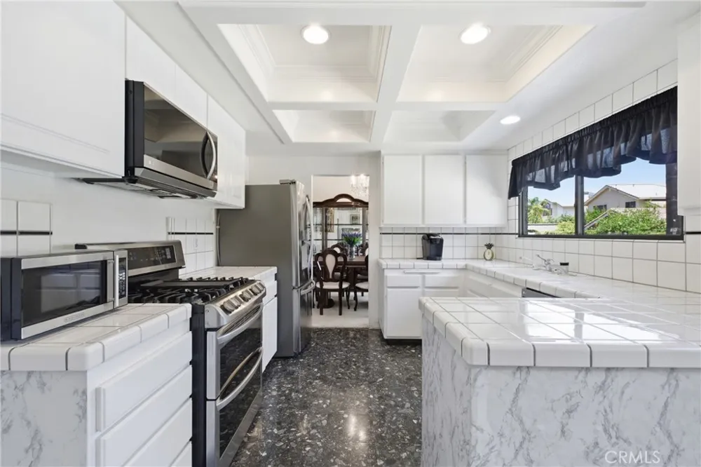7055 Mango Street Rancho Cucamonga, CA 91701