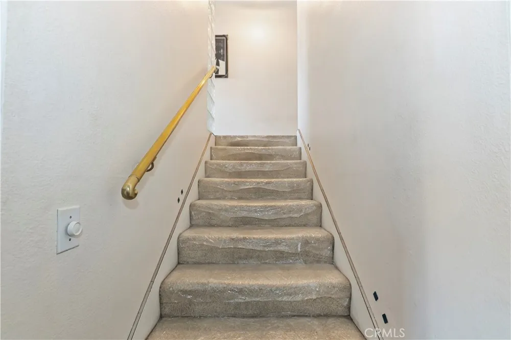 7055 Mango Street Rancho Cucamonga, CA 91701