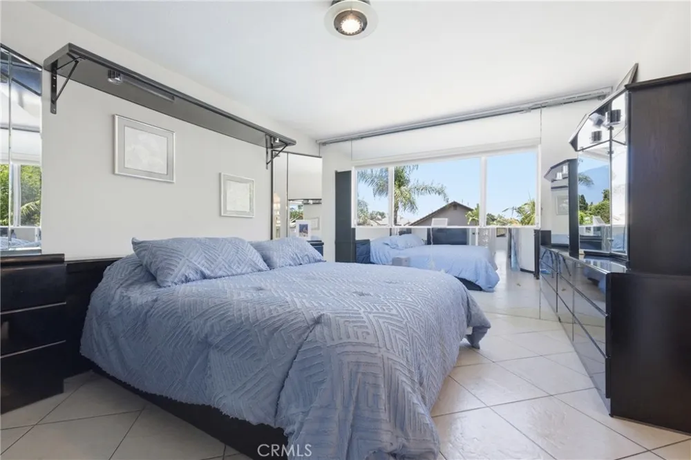 7055 Mango Street Rancho Cucamonga, CA 91701