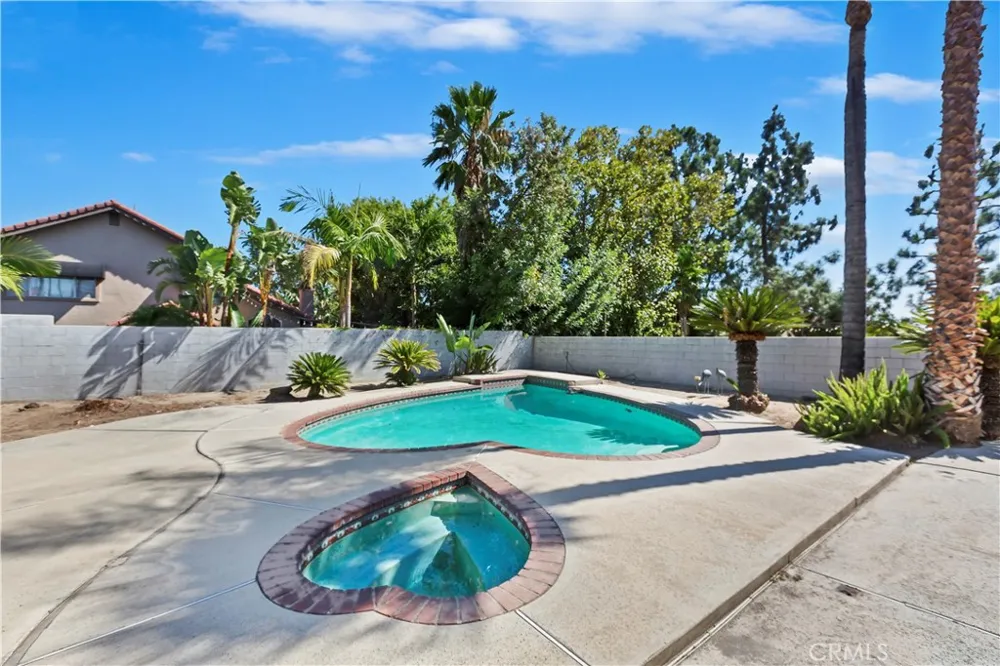 7055 Mango Street Rancho Cucamonga, CA 91701