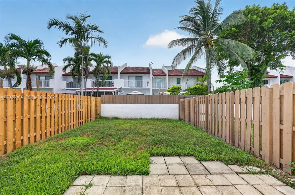 20759 SW 83rd Ave Cutler Bay, FL 33189