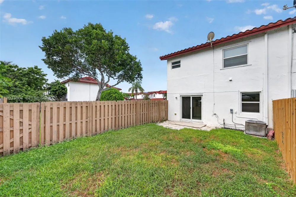 20759 SW 83rd Ave Cutler Bay, FL 33189