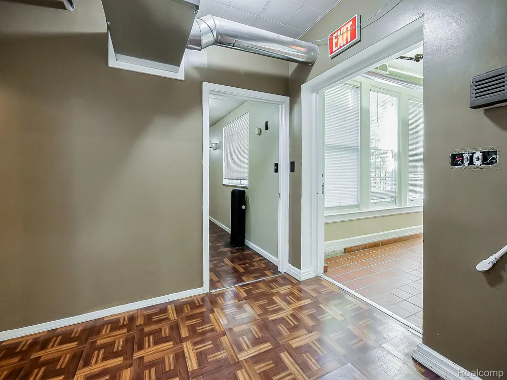 491 E GRAND BOULEVARD Detroit City, MI 48207