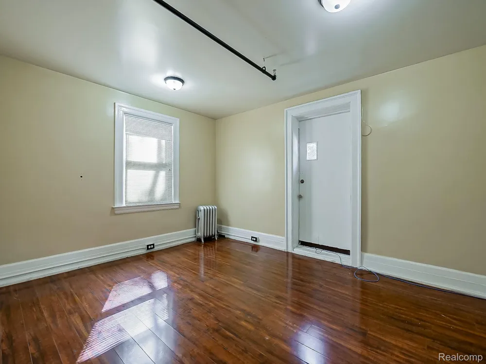 491 E GRAND BOULEVARD Detroit City, MI 48207