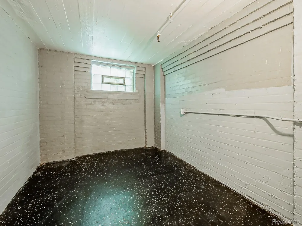 491 E GRAND BOULEVARD Detroit City, MI 48207