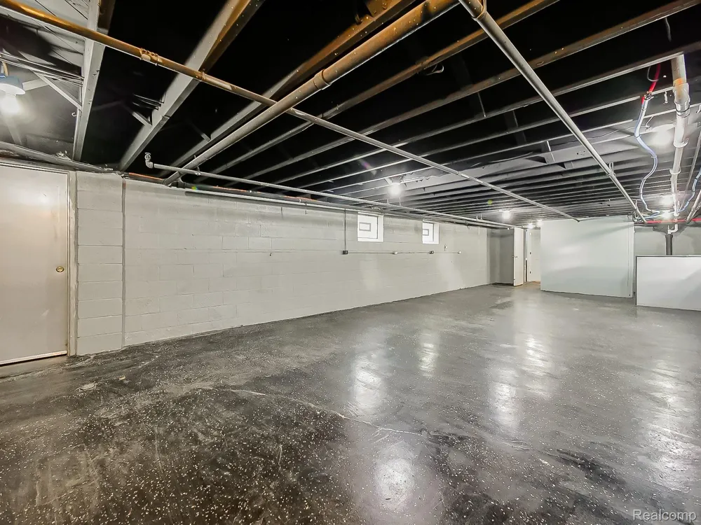 491 E GRAND BOULEVARD Detroit City, MI 48207