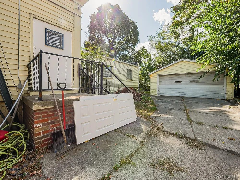 491 E GRAND BOULEVARD Detroit City, MI 48207