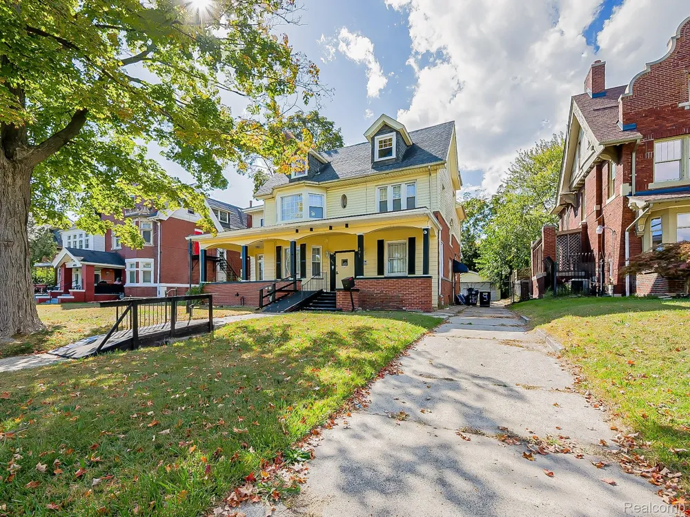 491 E GRAND BOULEVARD Detroit City, MI 48207